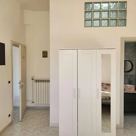 Roma Termini Tina Ya B&B