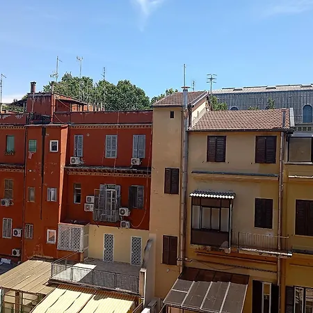 Roma Termini Tina Ya B&B
