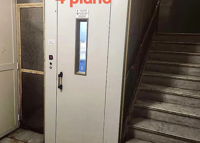 Frühstückspension Termini Tina Ya 4*